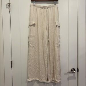 Stitch + Feather Cream Linen Blend Wide Leg Cargo Pants Size L Raw Hem 33592